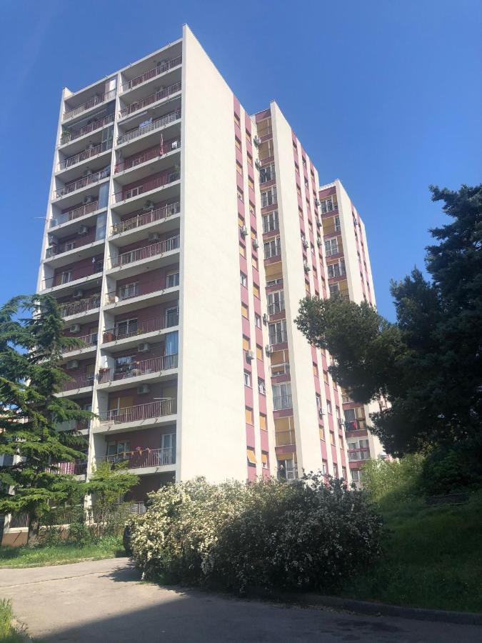 Apartment Ura Rijeka Bagian luar foto
