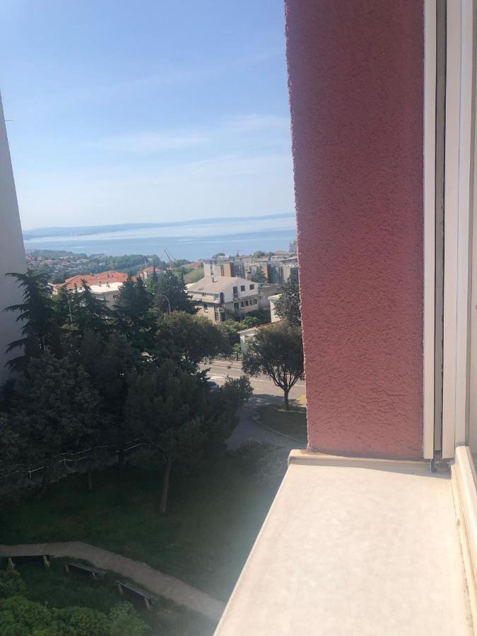 Apartment Ura Rijeka Bagian luar foto
